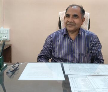 Dr Vinod Chintaman Kharode (Department of Economics) Dr Vinod Chintaman Kharode (Department of Economics)